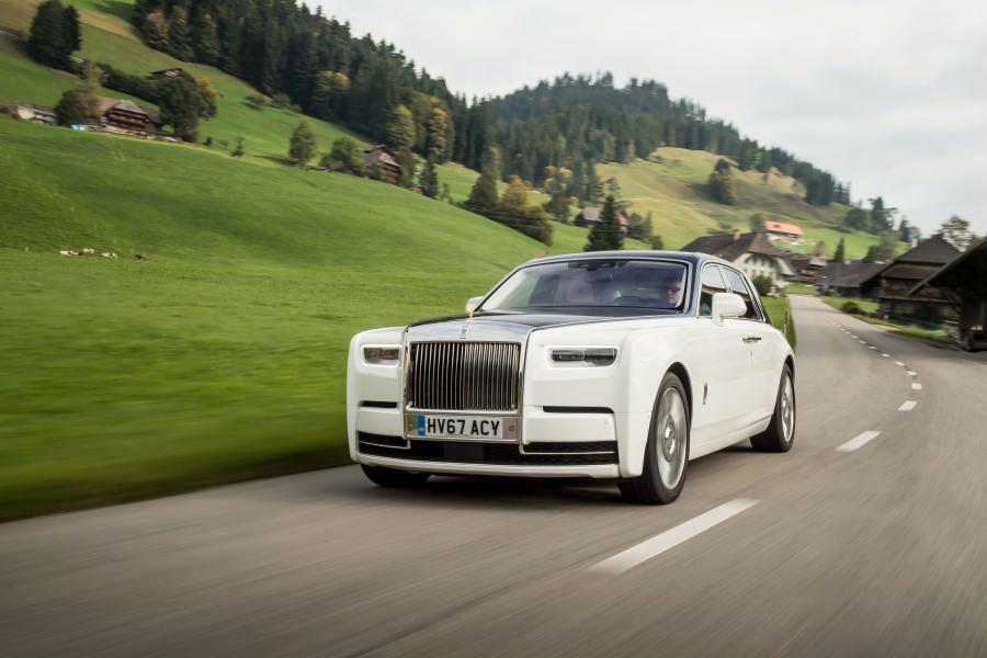  Rolls-Royce Phantom 2017 года  (WW) (фото 54 из 75)